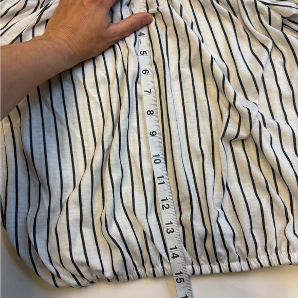 Ardene off the shoulder long sleeve stripped crop top women size XS - Picture 9 of 9